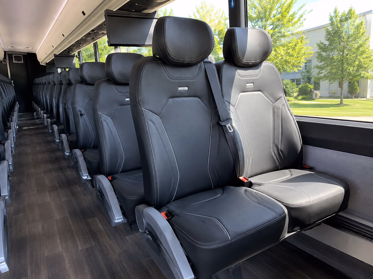 shuttle buses between san francisco hotels and your ceremony venue
